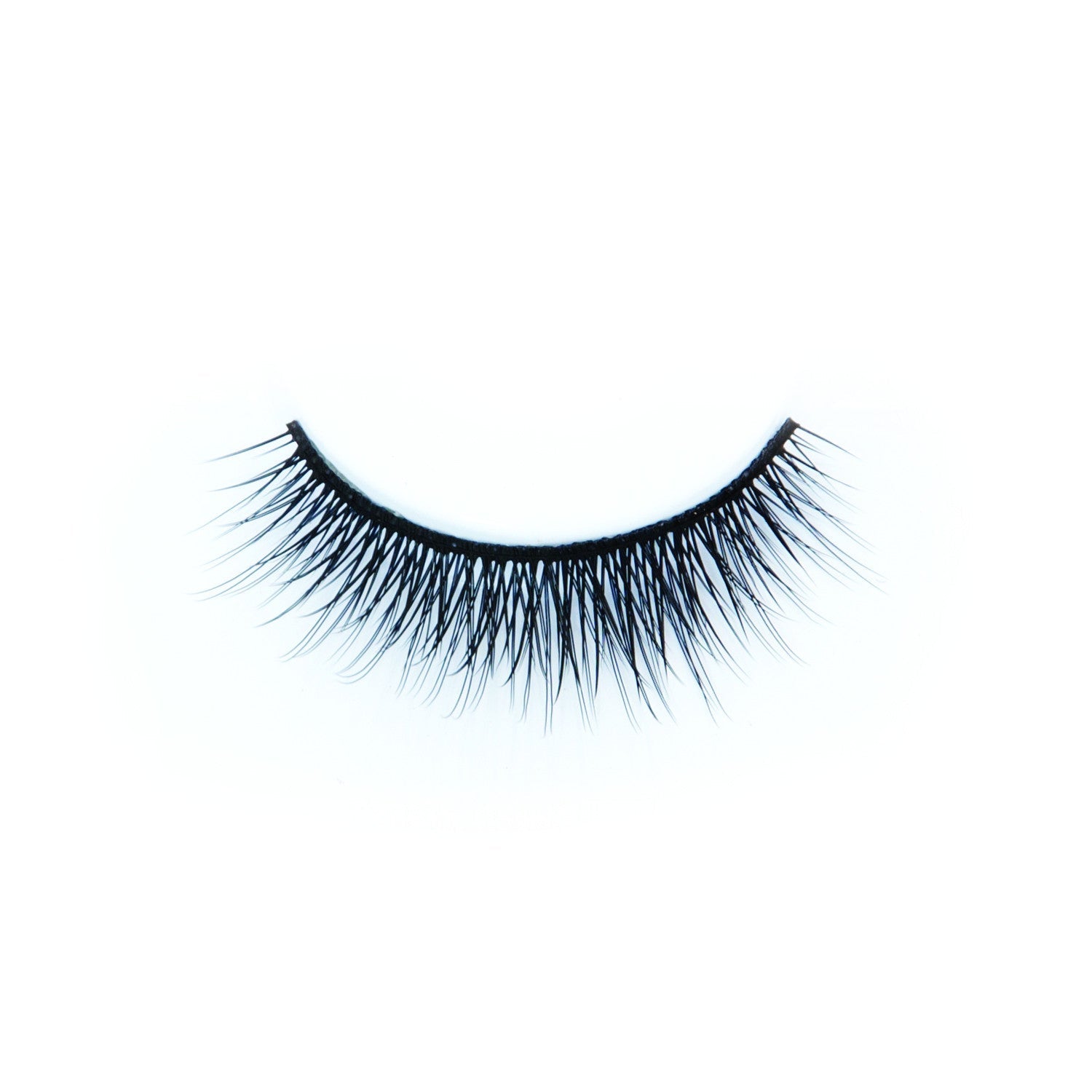 Khloe K - Natural Eyelash