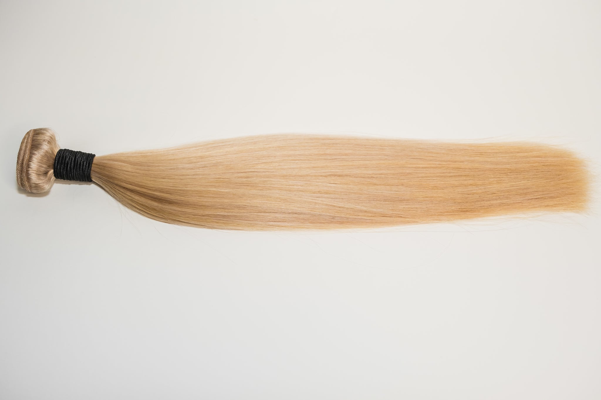 18"  WEFT HAIR EXTENSIONS DELUXE BOX